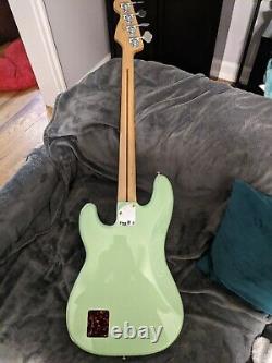 Fender Deluxe Precision Bass