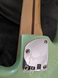 Fender Deluxe Precision Bass