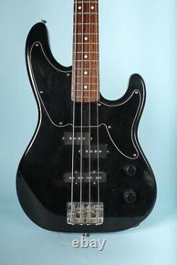 Fender Deluxe Precision Cowpoke Bass Black