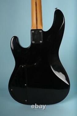 Fender Deluxe Precision Cowpoke Bass Black