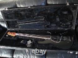 Fender Fretless Jazz Bass 1972 Babicz Bridge Case USA Made