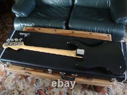 Fender Fretless Jazz Bass 1972 Babicz Bridge Case USA Made