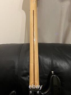 Fender Fretless Jazz Bass, Black, Tort Pickguard, Tug bar, Mods Available