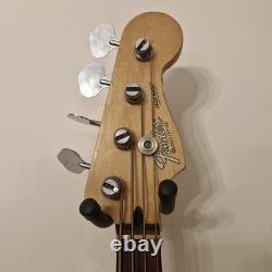 Fender Fretless Jazz Bass MIM
