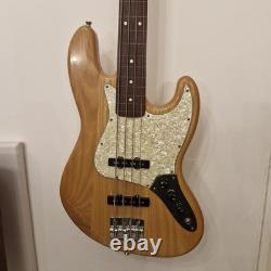 Fender Fretless Jazz Bass MIM