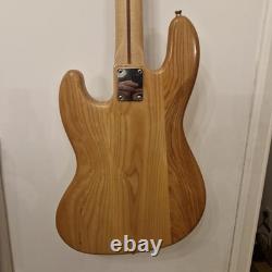 Fender Fretless Jazz Bass MIM