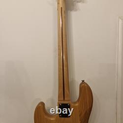 Fender Fretless Jazz Bass MIM