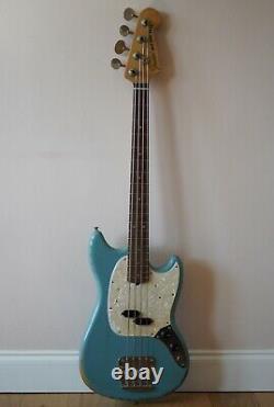 Fender JMJ Mustang Bass