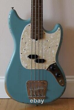 Fender JMJ Mustang Bass