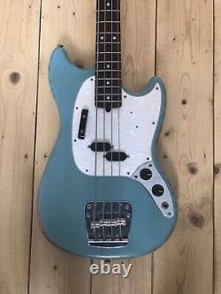 Fender JMJ Mustang Bass Daphne Blue Practically New