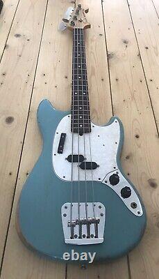 Fender JMJ Mustang Bass Daphne Blue Practically New