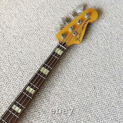 Fender Jaguar Bass Crafted in Japan