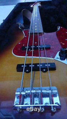 Fender Jazz Bass 1995 Vintage Reissue'62 Sunburst, Maple Rosewood VGC+ Case