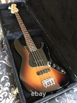 Fender Jazz Bass Guitar Inc New Case & Accs