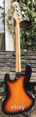 Fender Jazz Bass Sunburst withRosewood fretboard & Stack knob control