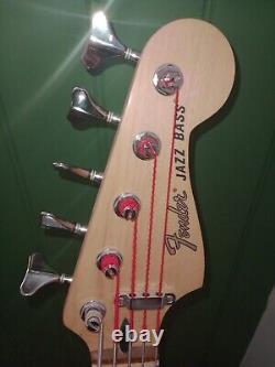 Fender Jazz Deluxe 5 String Bass, Aguilar & East Upgrades. Sounds amazing