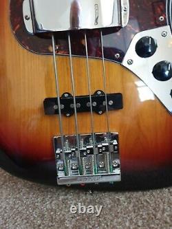 Fender Mij 75 Jazz Bass. Immaculate