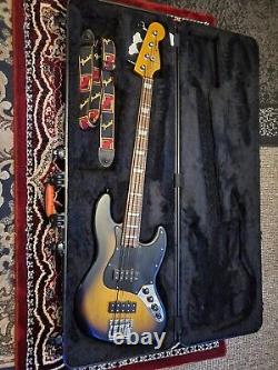 Fender Modern Player Jazz Bass Satin 2-Color Sunburst Electric Bass Guitar