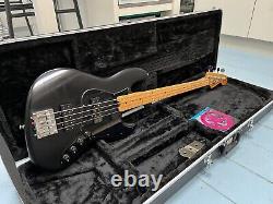 Fender Modern Player Jazz Bass in Satin Black (2014) with Gator hardshell Case