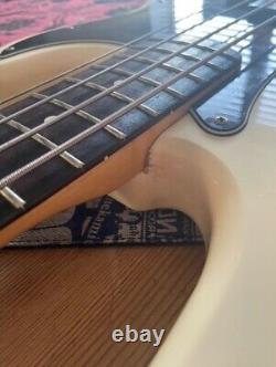 Fender P Bass 1984, Made in Japan, White, DiMarzio Pick Ups, + Case