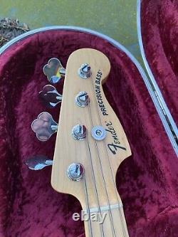 Fender Player Series Bass Guitar