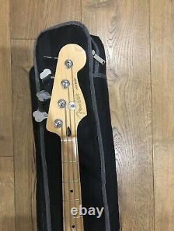 Fender Player Series Jazz Bass Guitar Buttercream