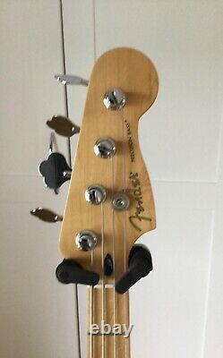 Fender Precision Bass