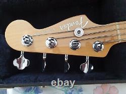 Fender Precision Bass