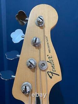 Fender Precision Bass White MX (Made In Mexico) Pre Owned