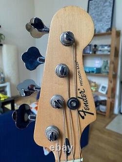 Fender Precision Bass White MX (Made In Mexico) Pre Owned