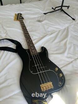 Fender Precision Midnight Bass