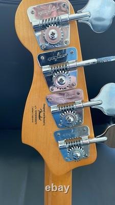 Fender Squier Classic Vibe'60s Precision Bass White Electric Bass Guitar Fender Squier Classic Vibe'60s Precision Bass White Electric Bass Guitar