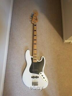 Fender Squier Jazz bass