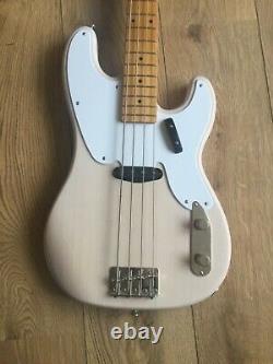 Fender Squire Classic Vibe 50s P Bass Guitar