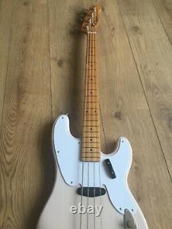 Fender Squire Classic Vibe 50s P Bass Guitar