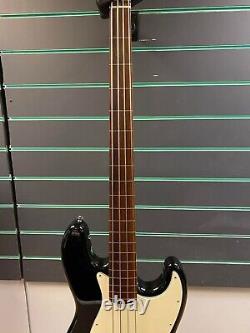Fender Standard Jazz Bass Fretless Black 2007 Electric Bass