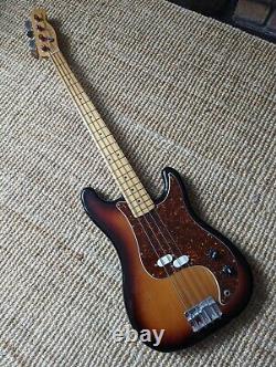 Fender USA Bullet Bass Deluxe B-34 1981 Vintage Rare Good Condition Stunning