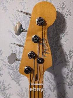Fender Vintera 50's Precision Bass Dakota Red