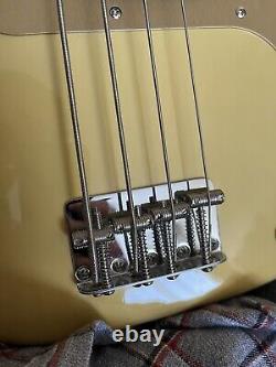 Fender Vintera'50s Precision Bass Blonde Ash Body