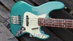 Fender jazz bass japan