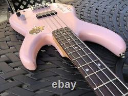 Flea Bass Model 32 Fleabass RHCP Guitar Shell Pink Nitro