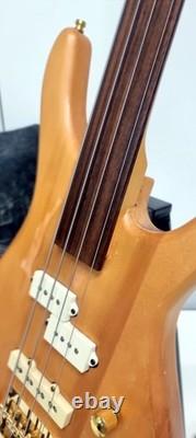 Fretless-Cutaway Bass -3 Pick-ups -Oak Body -Maple + Rosewood Neck -Sounds Great