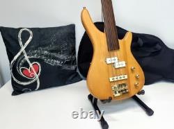 Fretless-Cutaway Bass -3 Pick-ups -Oak Body -Maple + Rosewood Neck -Sounds Great