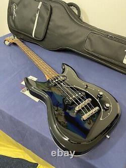 GODIN Dorchester 4 Semi Holow Short Scale Bass guitar