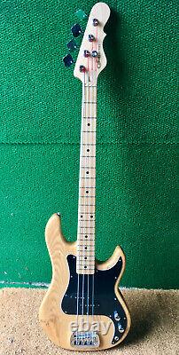 G&L Tribute LB100 Bass Swamp Ash hard gloss finish-built in 2019 A REAL BEAUTY