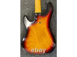 G&L Tribute Series Bass Guitar LB 100 in Sunburst Pre-Owned
