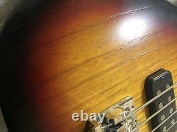 Gibson EB4 Electric Bass Guitar w Case 2013 NICE