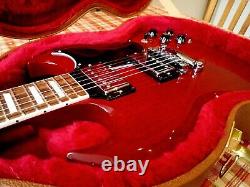 Gibson USA Sg Standard 2018 Complete With Hard Case And Case Candy- Near Mint