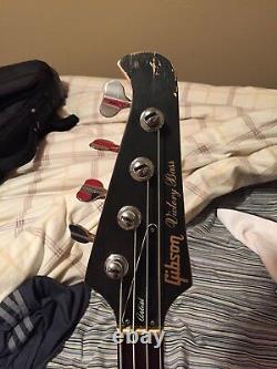 Gibson Victory Artist Bass 81