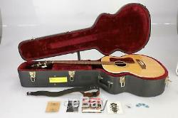 Guild B30E Acoustic Electric Bass Guitar with Case Justin Meldal-Johnsen #38092